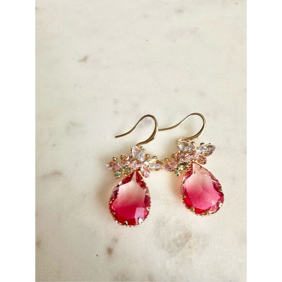 Hot pink cubic zirconia butterfly teardrop ombre dangle earrings  - Picture 3 of 4